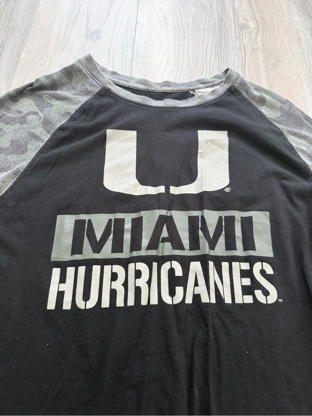 Miami Hurricanes Black Raglan T‑Shirt XL